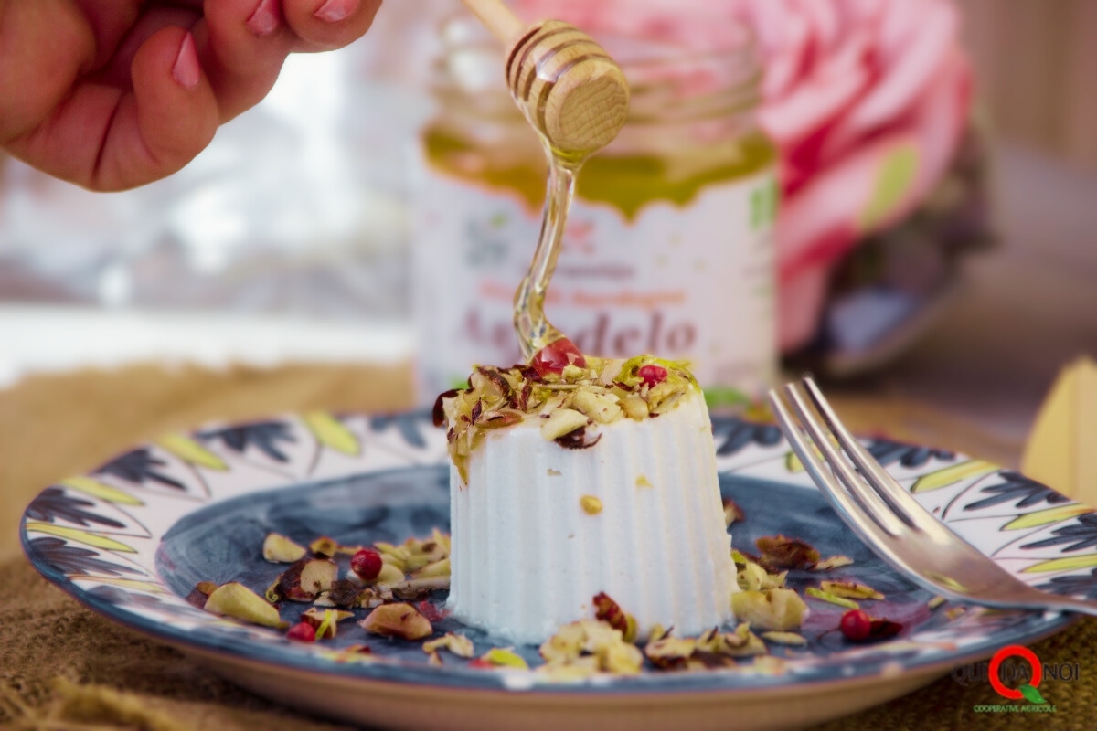 Ricotta di Bufala con Miele Asfodelo